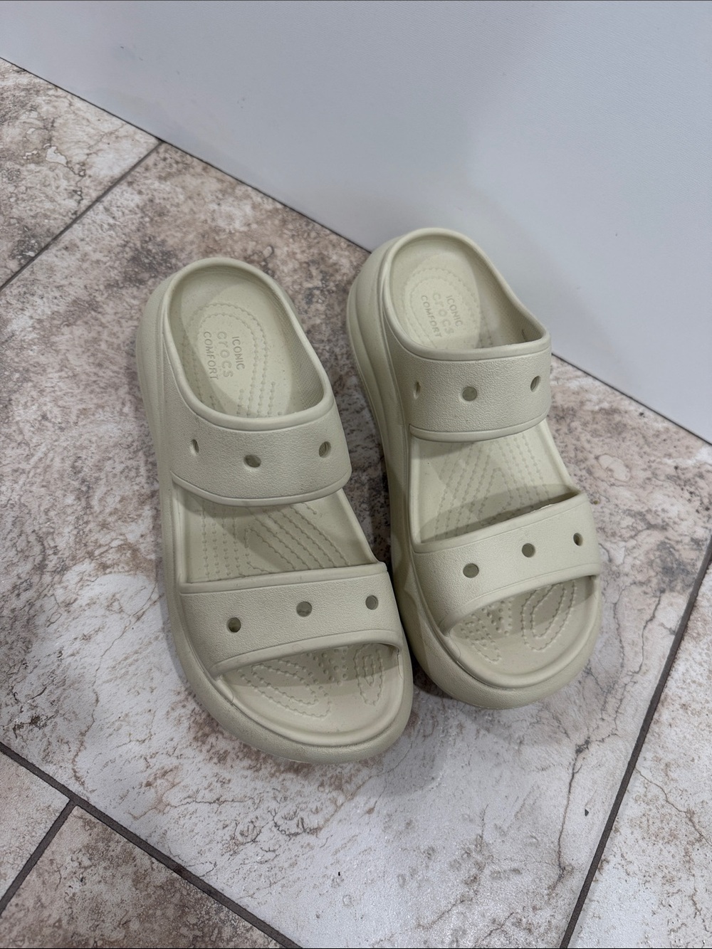 CROCS Cream Dual-Strap Slide Sandals - Picture 4 of 7